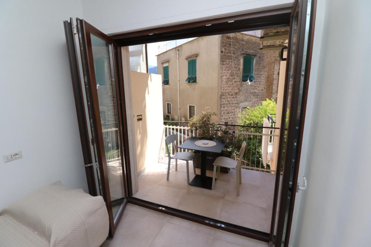 Guest House Rione Cappuccini サンタニェッロ エクステリア 写真